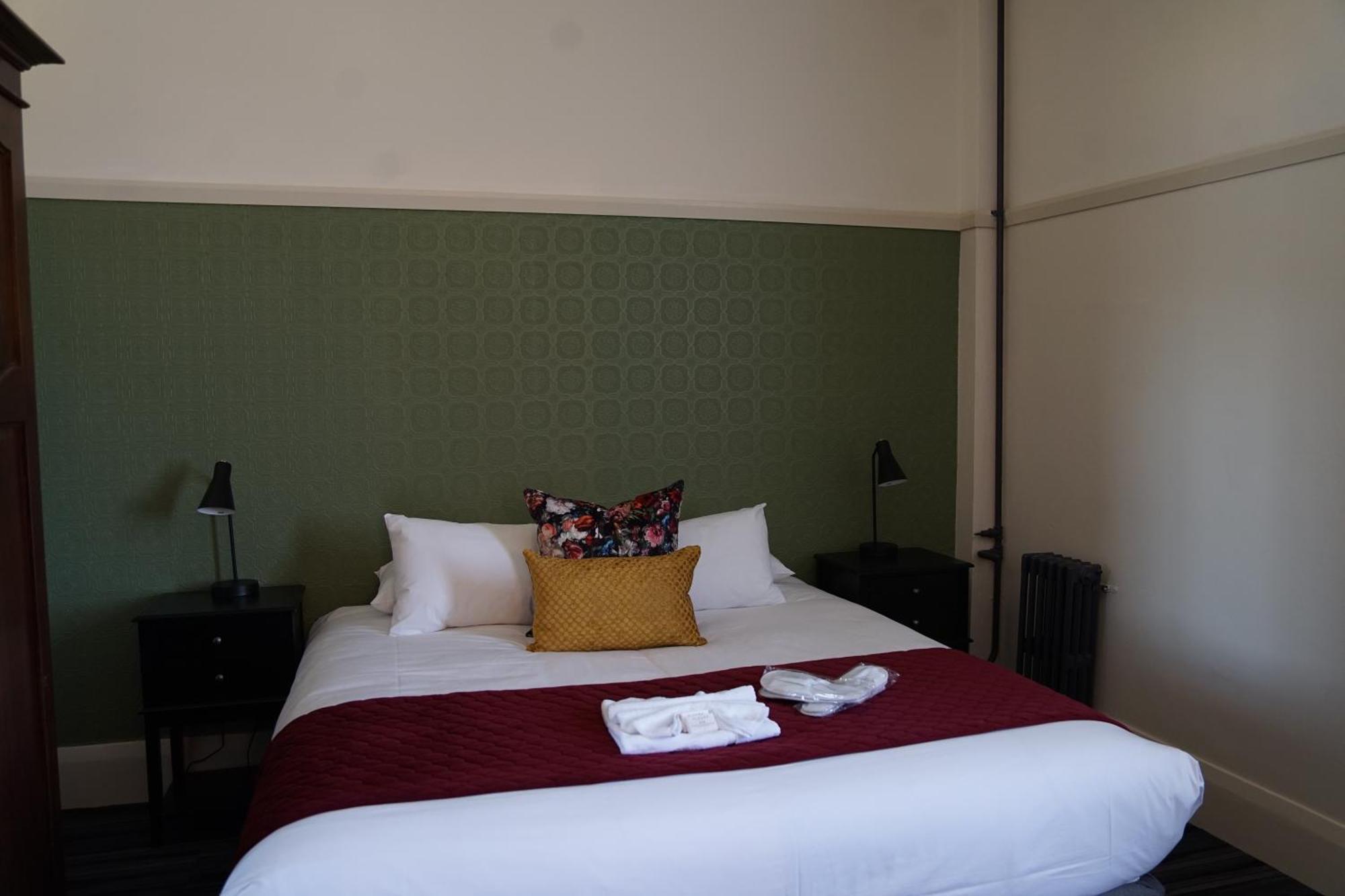 Hotel Queanbeyan Canberra Экстерьер фото